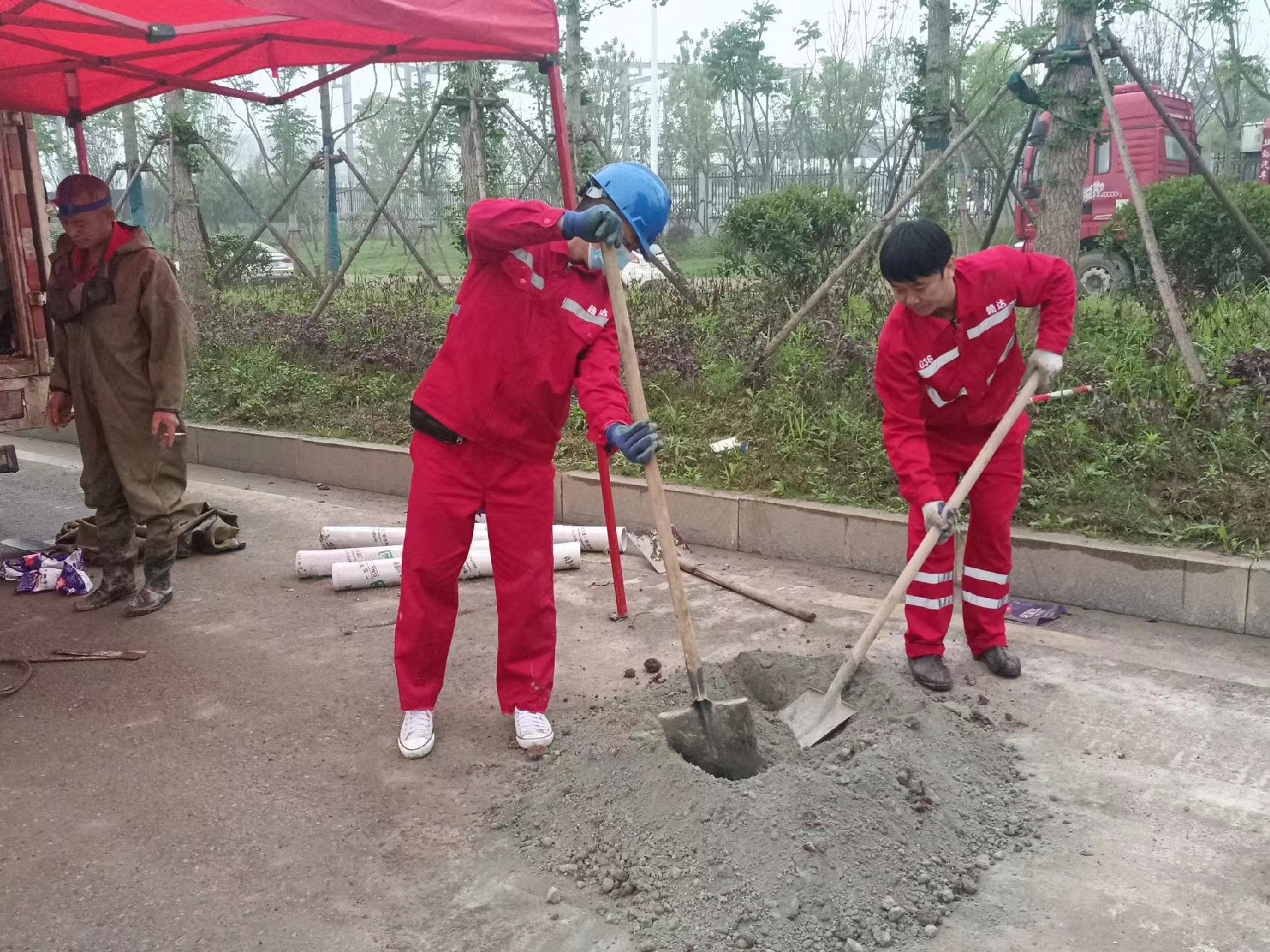 伊金霍洛管道疏通哪家好】及时进行市政管道清淤